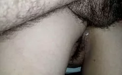 Novinha apaixonada fazendo um sexo anal bem da hora com seu crush do tinder