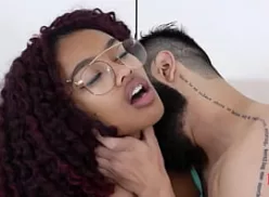 XXXvideo porno HD ninfeta preta super bunduda trepando