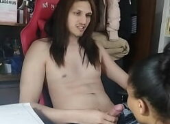 Soogsx nude metendo gostoso na boceta dessa vadia