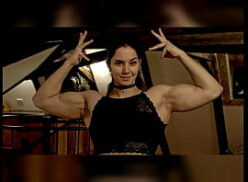 Vladislava galagan pelada fazendo sexo anal gostoso