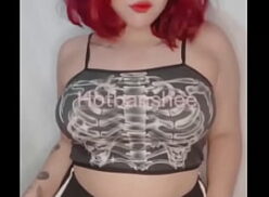 Xvdeos dando a xoxota lisinha no filmes de sexo