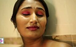 Amichan vazado com putinha no banheiro