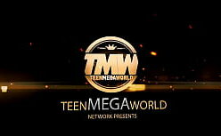 Beicola nua cavalgando gostoso