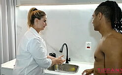 Bikini riot fudendo gostoso com seu macho pirocudo