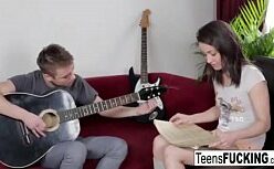 Metendo nas velhas do cu apertadinho e gozando