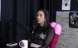 Mulher melao transa na casa de swing