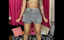 Mulher peladas morenas rabudas transando com seu parceiro