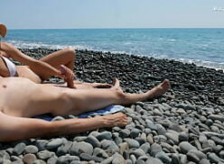 Praia de nudismo com sexo selvagem