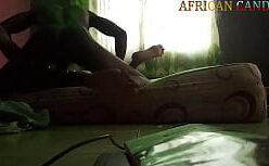 Vazados +18 dando a buceta e o cu