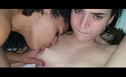 Wolfs dungeon comendo duas novinhas no motel