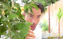 Abella danger anal com gostosa