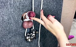 Ballbusting femdom novinha mamando o amigo