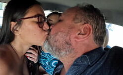 Binho ted porno morena peituda cavalgando no pau de seu parceiro