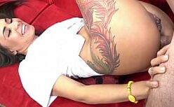 Bunda grande no anal com novinha dando o cu pro namorado