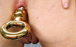 Candylisa mostrando o cuzinho e mostrando o cuzinho