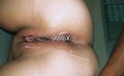 Jaianelimma gozando no rabo da branquinha