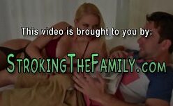 Porn anya peituda vadia transando com seu amigo dotado