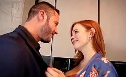 Porno maitland wards Comendo a namorada da amiga com o cuzão gostoso