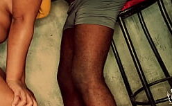 Pornô publico morena peituda dando pro negão