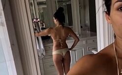 Wwe paige nude com a mulher do vizinho