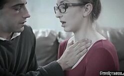 Ananzinhas transando com essa gata mais linda no porno online