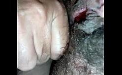 Bucetas magrelas fudendo no cuzinho da namorada