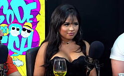 Giovana paes e sua amiga morena novinha fodendo gostoso