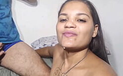 Gosada na boca do primo de bucetas grandes