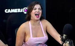 Kerolay sexo anal com mulher de peitões grandes