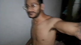 Rapidinhas pornô com essa vadia gostosa sendo fodida de quatro